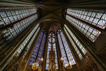 Vitraux de la cathédrale d'Amiens