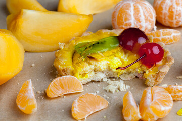 fruit cake with jelly and various fruits