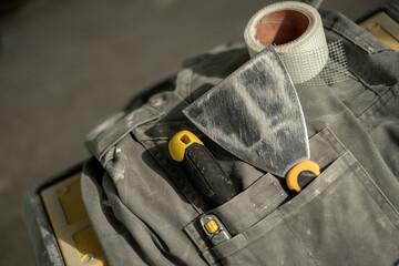 putty knife