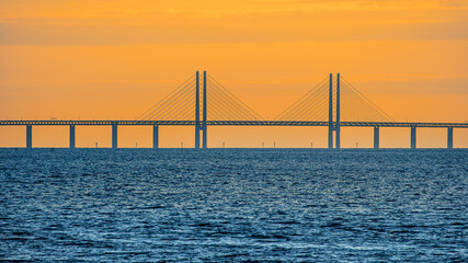 Most nad Sundem (Øresund Bridge) - obrazy, fototapety, plakaty