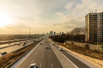 Vehicles driving on Highway 401