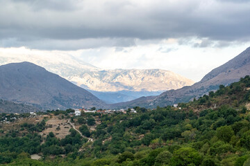 Fototapeta premium Mountain view in cloudy day - Greece, Crete