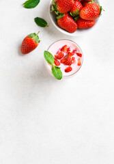 Strawberry yogurt with fresh berries