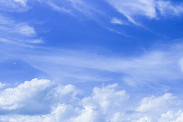 cielo azul, durante el día
