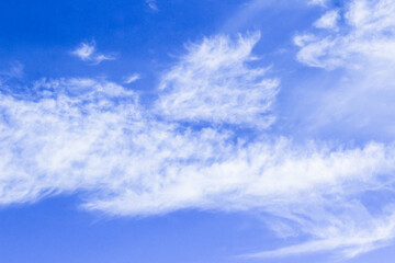 cielo azul, durante el día