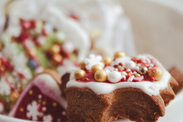 gingerbreads in a bowl