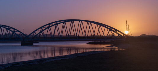 Vilsund broen solopgang  Sun Rice 