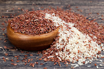 mixed rice of several types before cooking
