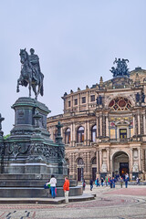Fototapeta na wymiar Dresden Semper Oper