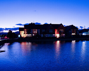 Fototapeta premium houses on the river