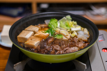 ふるさと納税の返礼品ですき焼き