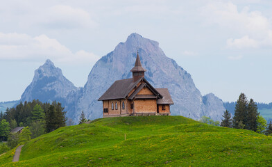 Kirche auf dem Gipfel