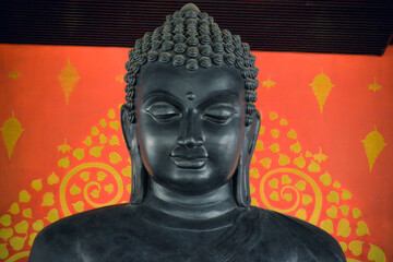 statue of buddha