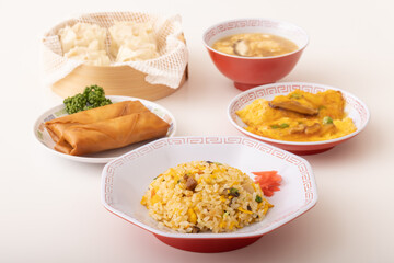 五目チャーハン