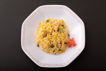 五目チャーハン