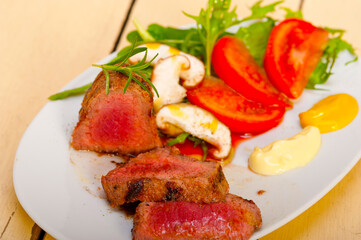 beef filet mignon grilled with vegetables