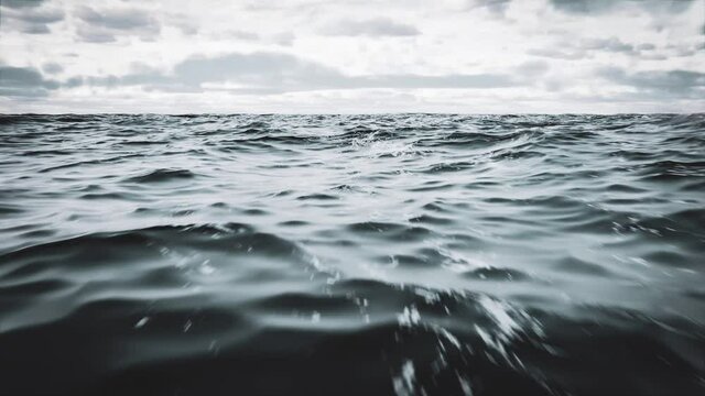 Kamerafahrt über Meer, Ozean oder Wasser 
