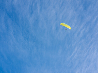 Gleitschirm fliegen in den Alpen