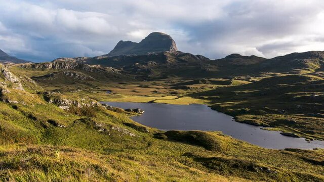 View towars Suilven Mountain in Scottisch Highlands - Time Lapse Video 