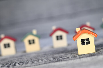 maison immobilier logement voisin voisinage quartier village ville