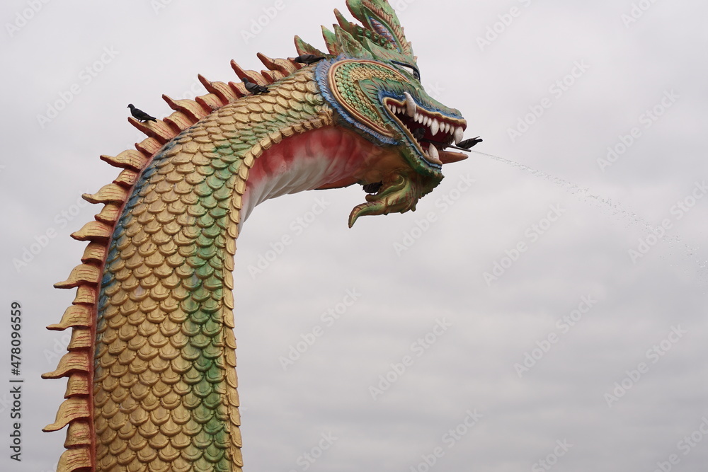 Sticker chinese dragon sculpture