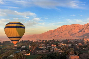 Foto op Plexiglas Ballon in Vallei der Koningen - Luxor - Egypte © MARCOSTULIOBR