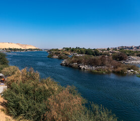 Fototapeta na wymiar Clear Nile River - Egypt.jpg