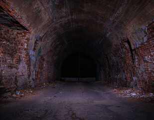 Fototapeta na wymiar old abandoned tunnel under the bridge