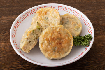 ニラ饅頭