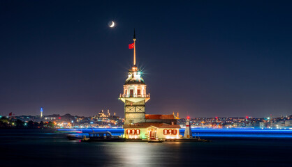 Naklejka na ściany i meble Maiden's Tower in istanbul, Turkey (KIZ KULESI - USKUDAR)