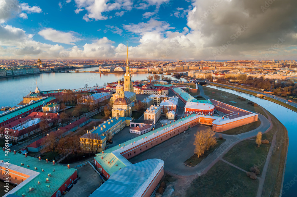 Wall mural Saint Petersburg Museum. Russia blue sky. Building of Peter and Paul Fortress. Hare Island in Saint Petersburg. Petersburg in sunny weather. Excursion to museums of Russia. Travel Russian Federation