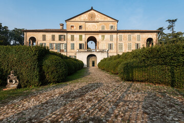 entrance to a decadent aristocratic villa