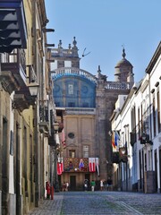 Altstadt von Las Palmas mit Kathedrale im Sonnenlicht