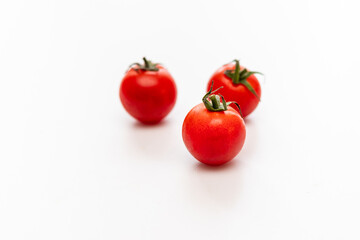 よく熟した赤いミニトマト