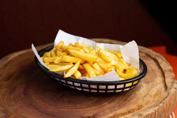 Porção de batata frita