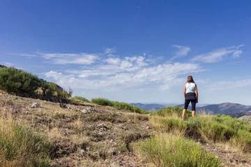 Deurstickers Hiking to Maliciosa mountain near Madrid (Spain) © julen