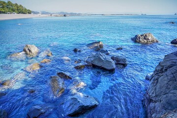 透明な桂浜の海の情景＠高知