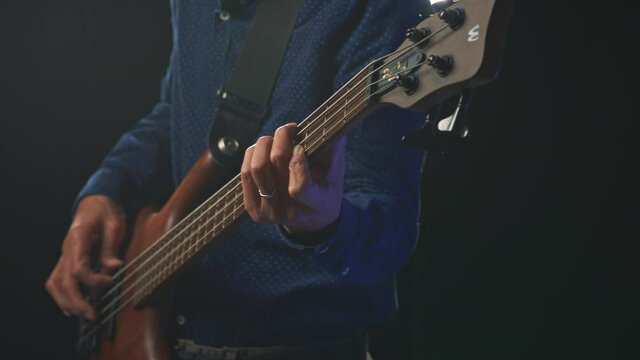 Bass・演奏・男性
