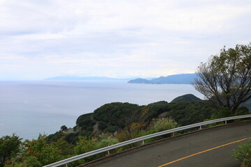 海岸線を上る