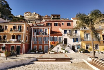 Naklejka premium parga city greek tourist resort houses roofs sea , greece
