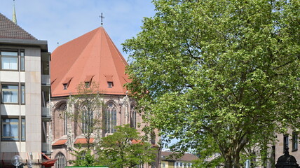 Historische Kirche in der Altstadt von Nürnberg, Franken, Bayern