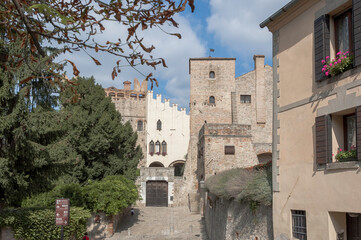 Monselice, Padova. Veduta esterno di Castello Cini, stile Romanico, Gotico
