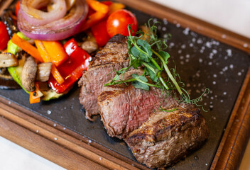 steak with vegetables