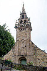 Fototapeta na wymiar Locquénolé. Façade de l'église Saint-Guénolé. Finistère. Bretagne