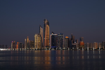 Fototapeta na wymiar Abu dhabi city skyline at night