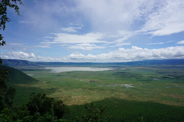Naklejka premium Spectacular view onto the vast Ngorongoro Crater with Lake Magadi inside