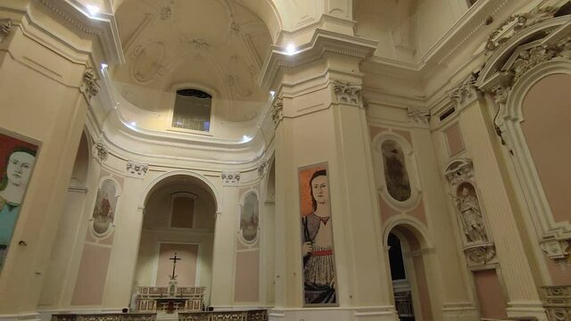 Napoli &ndash; Panoramica della Chiesa di Santa Maria Maggiore alla Pietrasanta