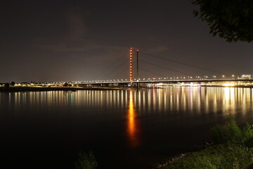 Fototapeta premium düsseldorf media harbor and television tower at night