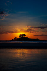 Naklejka premium Nascer do sol