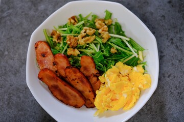 水菜とハムと卵サラダ